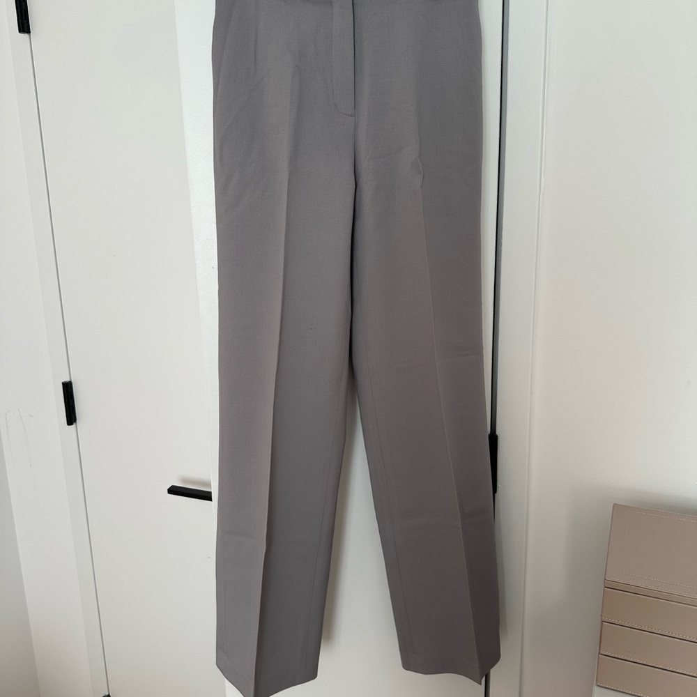 Aritzia Babaton Gray Dress Pants